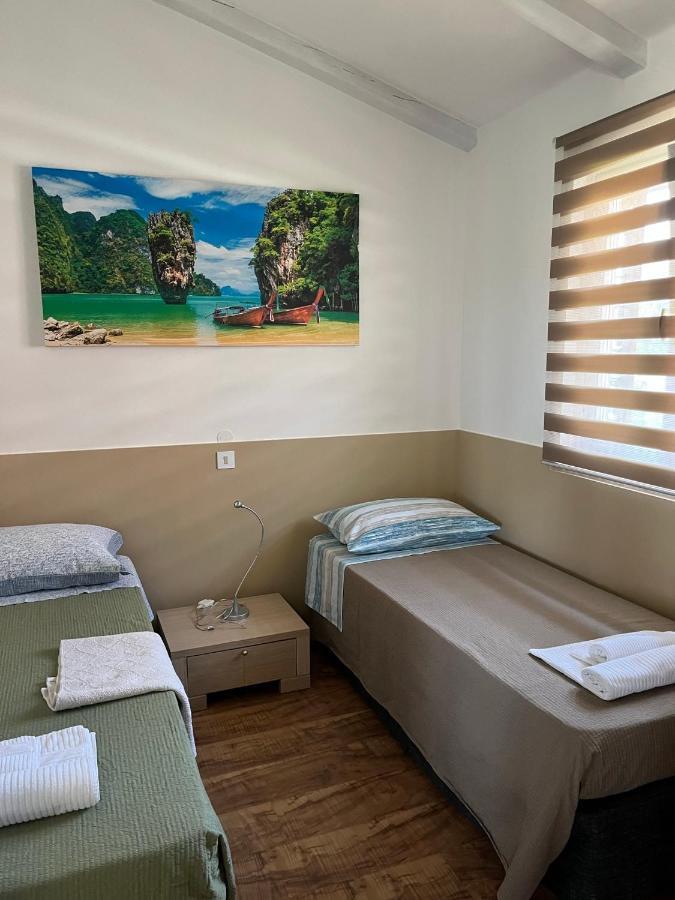 Gedići Holiday Home Rosa מראה חיצוני תמונה